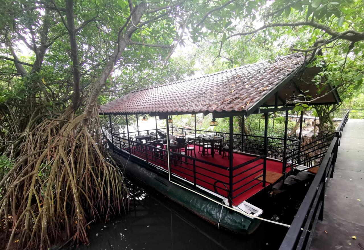 Nature Cabanas&Floating Restaurant Galle Exterior foto